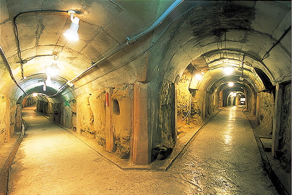 japanese_navy_underground_2